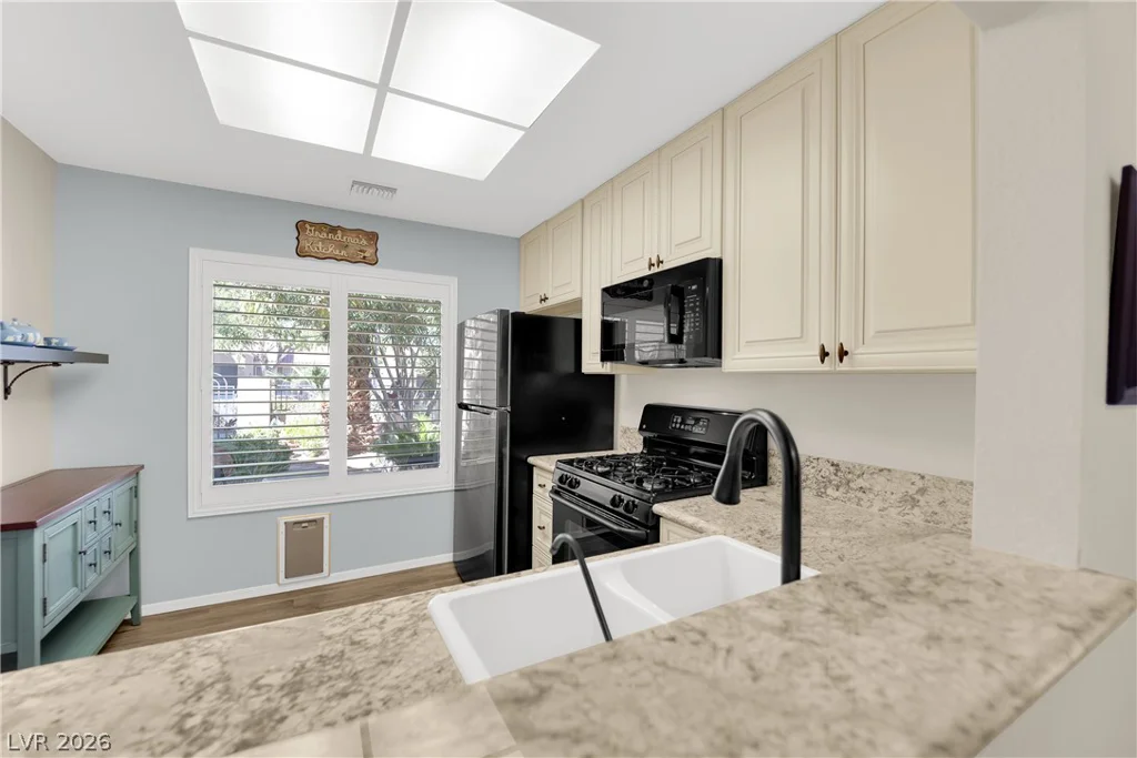8541 Willowrich, Las Vegas, NV 89134