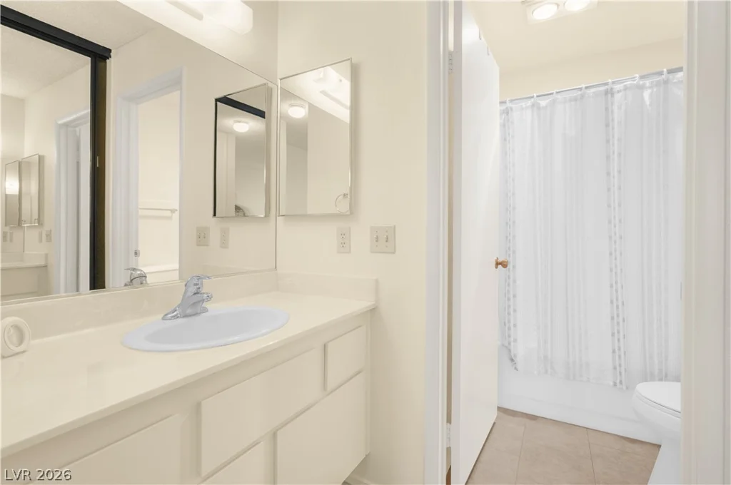 4712 Nara Vista, Las Vegas, NV 89103