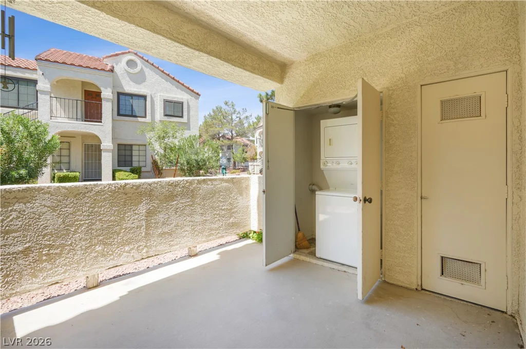 4712 Nara Vista, Las Vegas, NV 89103
