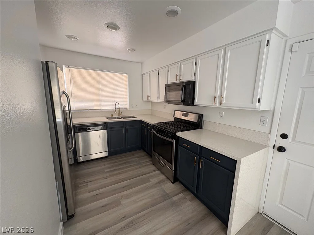 5348 Desert Blossom, Las Vegas, NV 89107