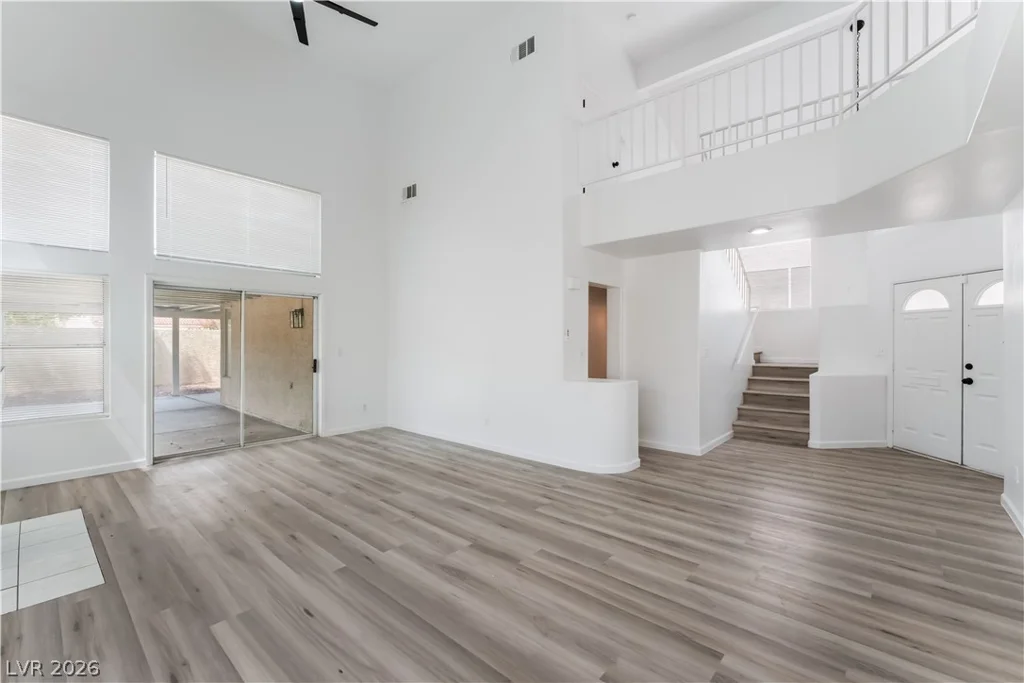 5348 Desert Blossom, Las Vegas, NV 89107