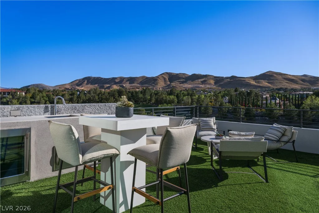 3961 Heron Fairway, Las Vegas, NV 89141