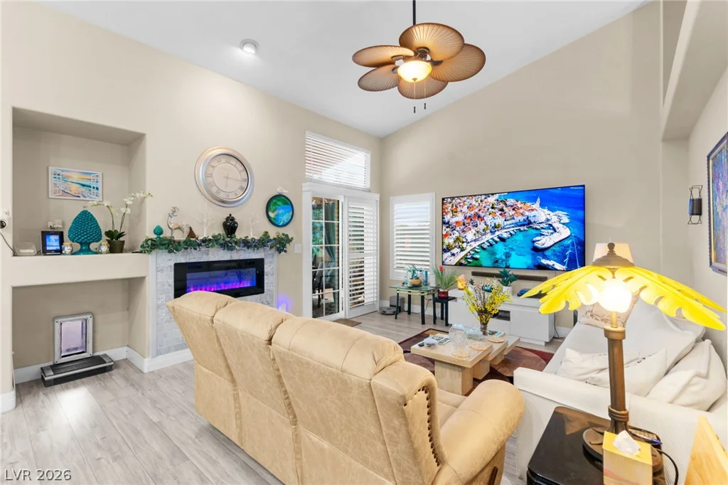 1917 Camino Carlos Rey, North Las Vegas, NV 89031