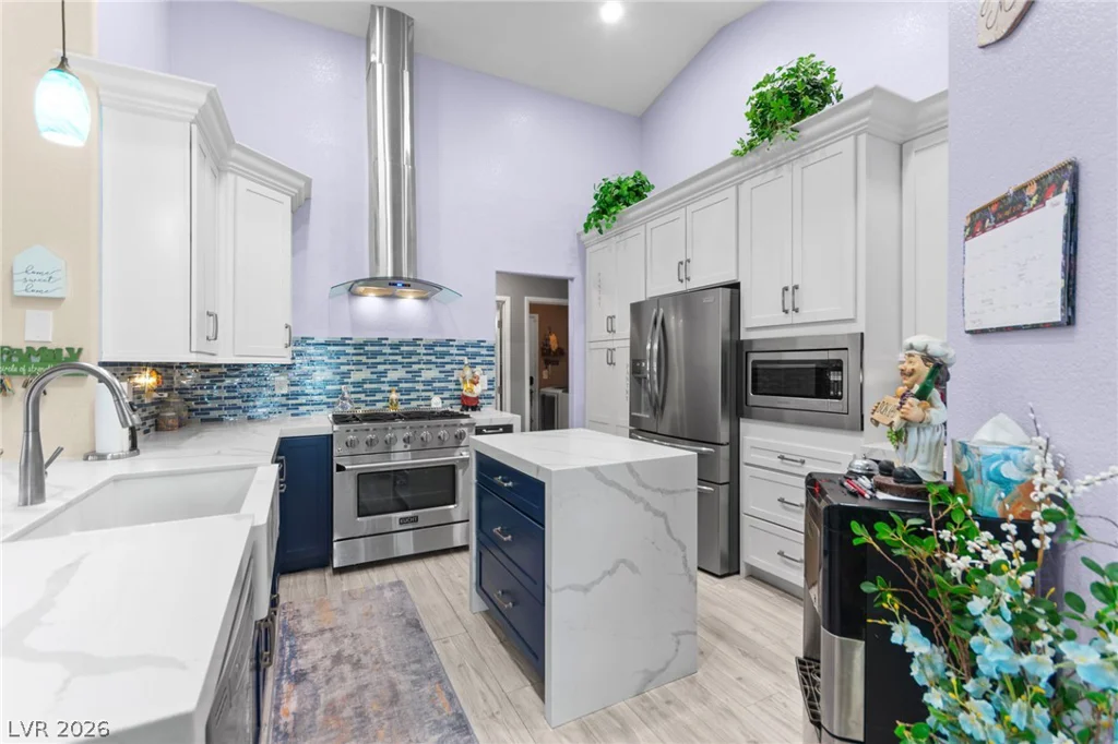 1917 Camino Carlos Rey, North Las Vegas, NV 89031