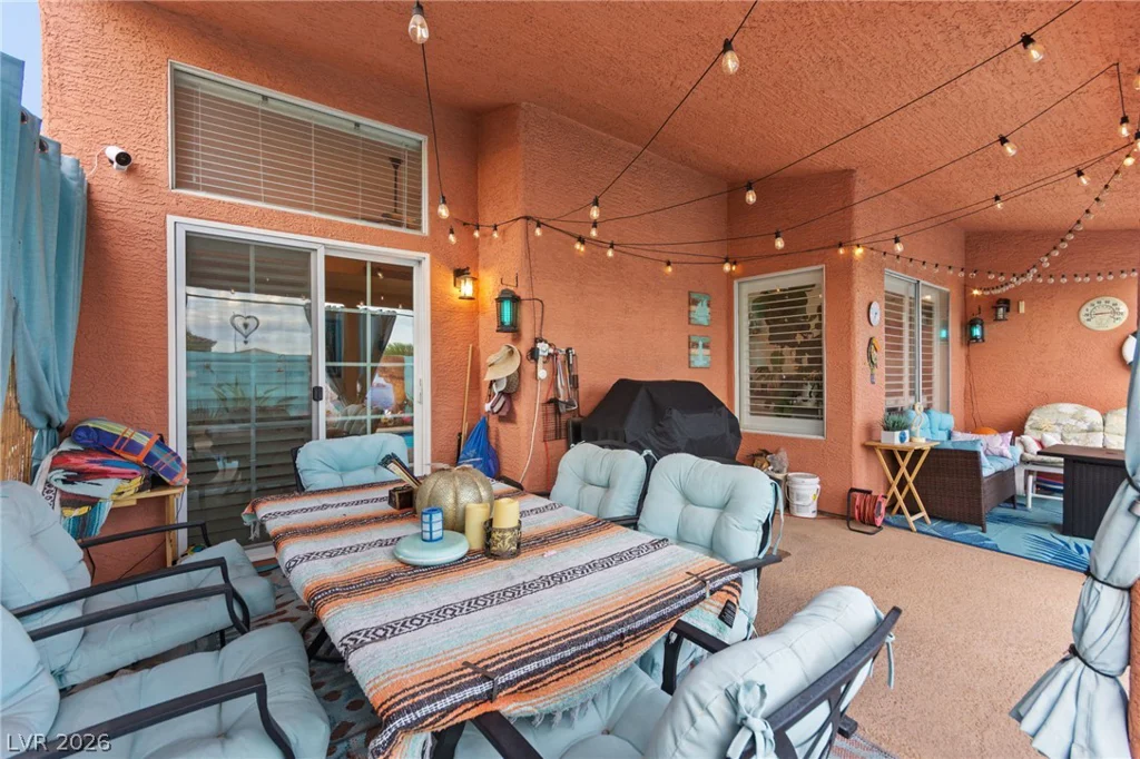 1917 Camino Carlos Rey, North Las Vegas, NV 89031