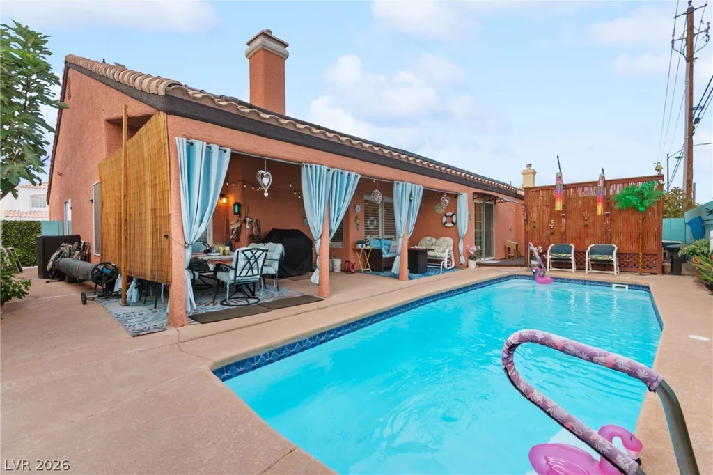1917 Camino Carlos Rey, North Las Vegas, NV 89031