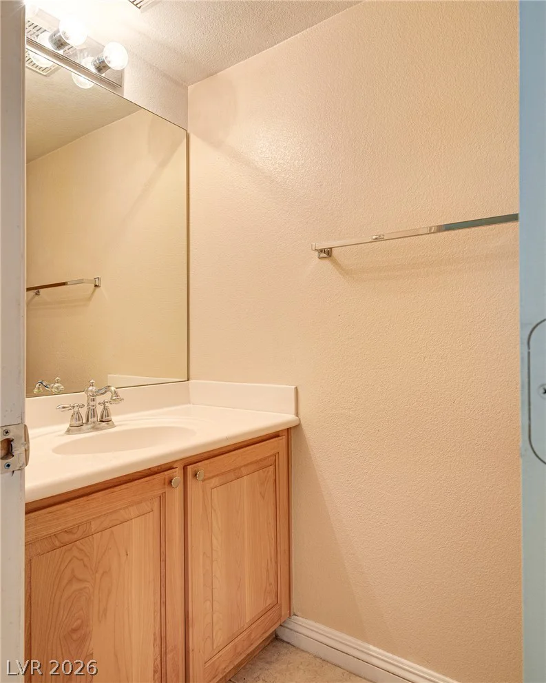 9068 Bushy Tail, Las Vegas, NV 89149