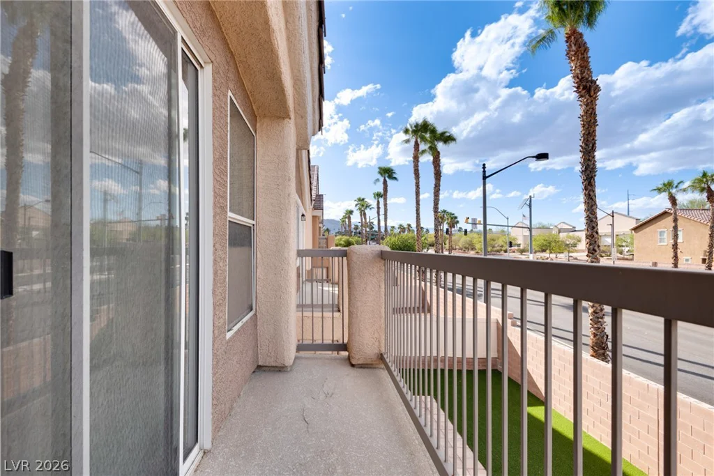9068 Bushy Tail, Las Vegas, NV 89149