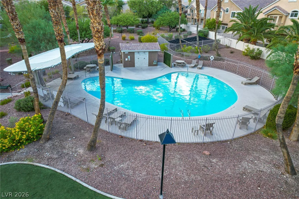 9068 Bushy Tail, Las Vegas, NV 89149