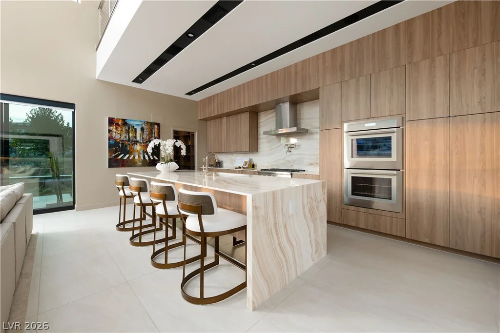 169 Still Shores, Henderson, NV 89011