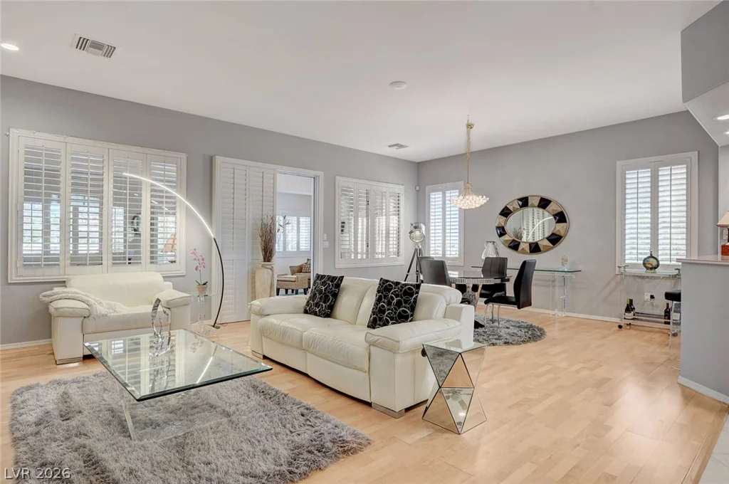 10608 Sky Meadows, Las Vegas, NV 89134