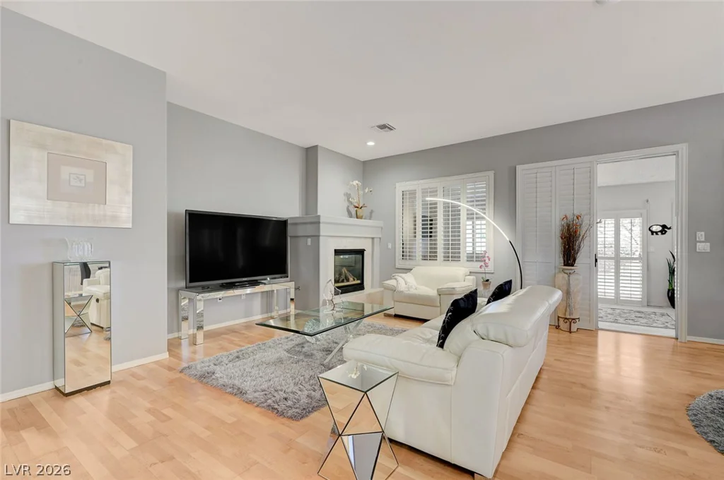 10608 Sky Meadows, Las Vegas, NV 89134