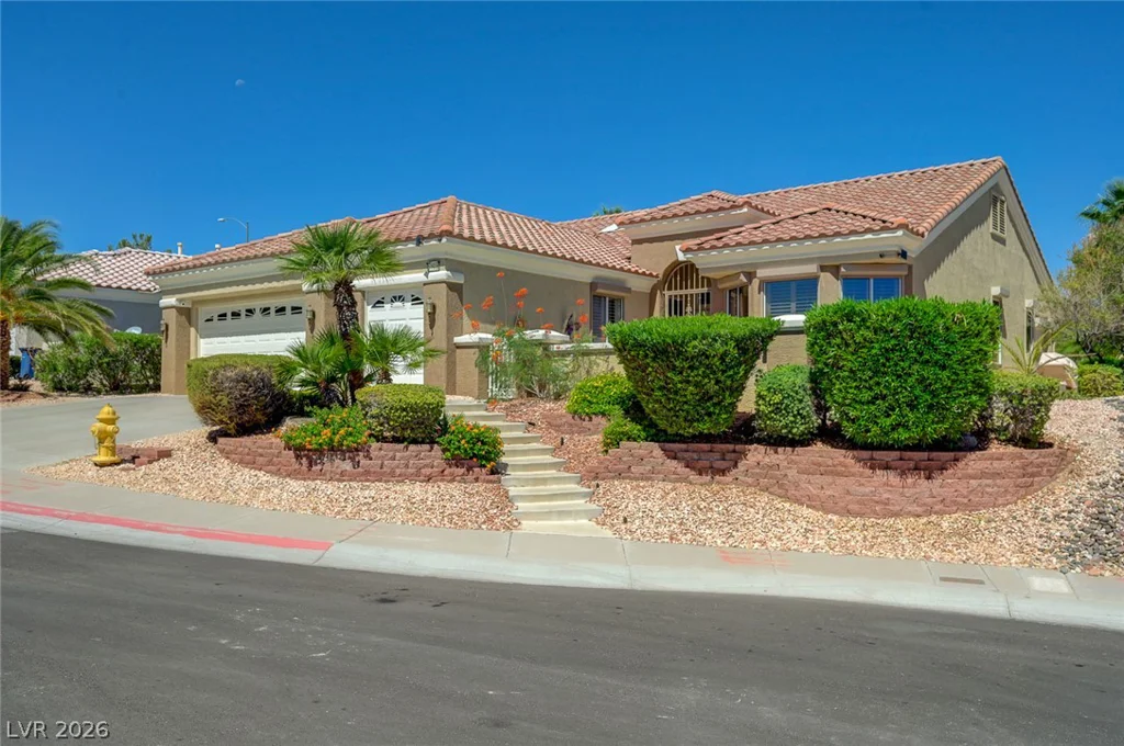 10608 Sky Meadows, Las Vegas, NV 89134