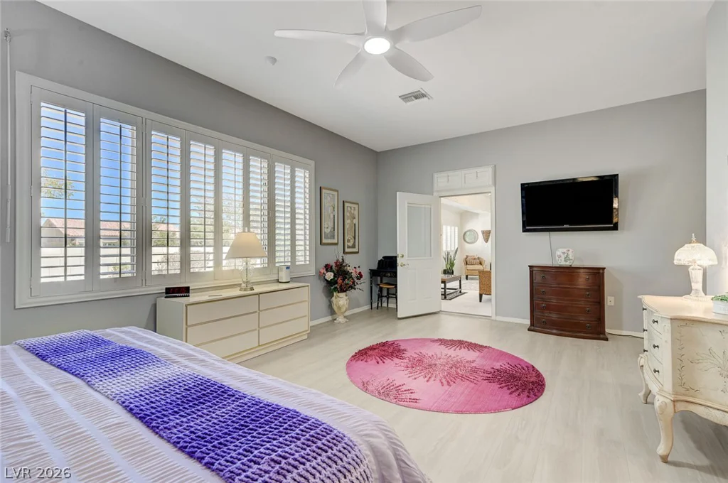 10608 Sky Meadows, Las Vegas, NV 89134