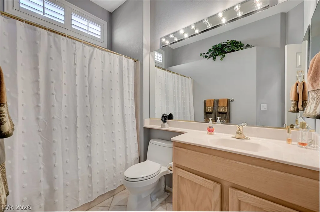 10608 Sky Meadows, Las Vegas, NV 89134