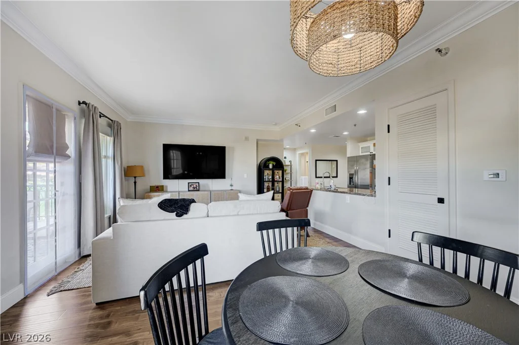 30 Strada Di Villaggio, Henderson, NV 89011