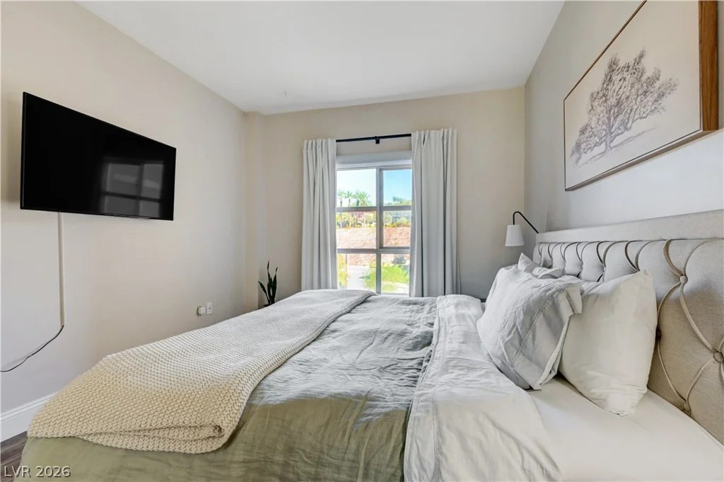 30 Strada Di Villaggio, Henderson, NV 89011