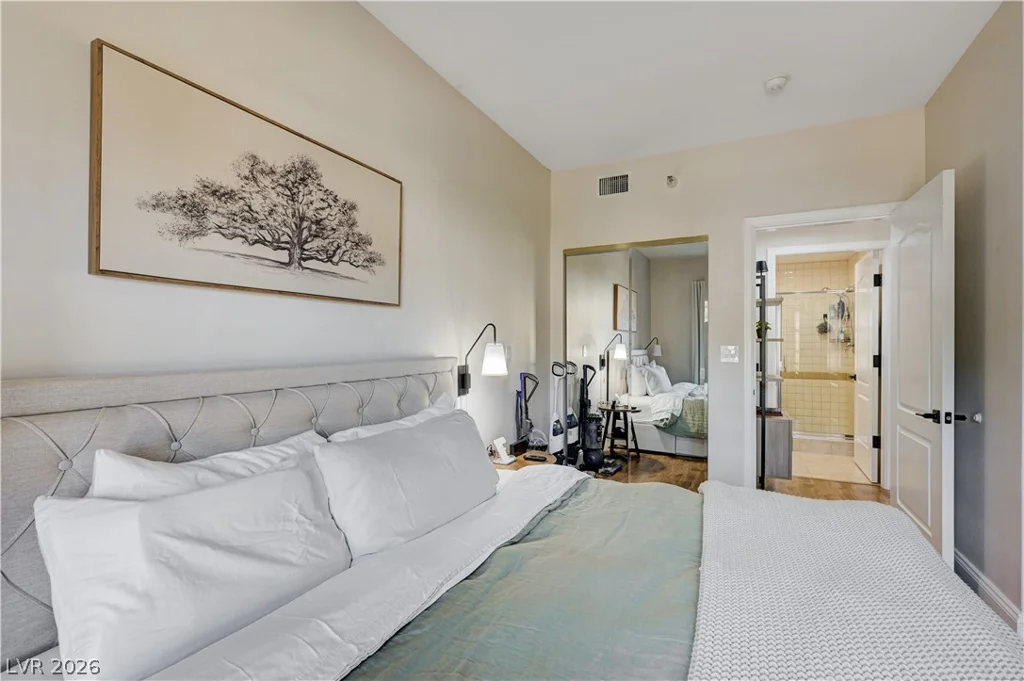 30 Strada Di Villaggio, Henderson, NV 89011