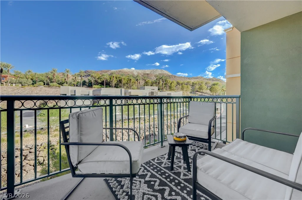 30 Strada Di Villaggio, Henderson, NV 89011