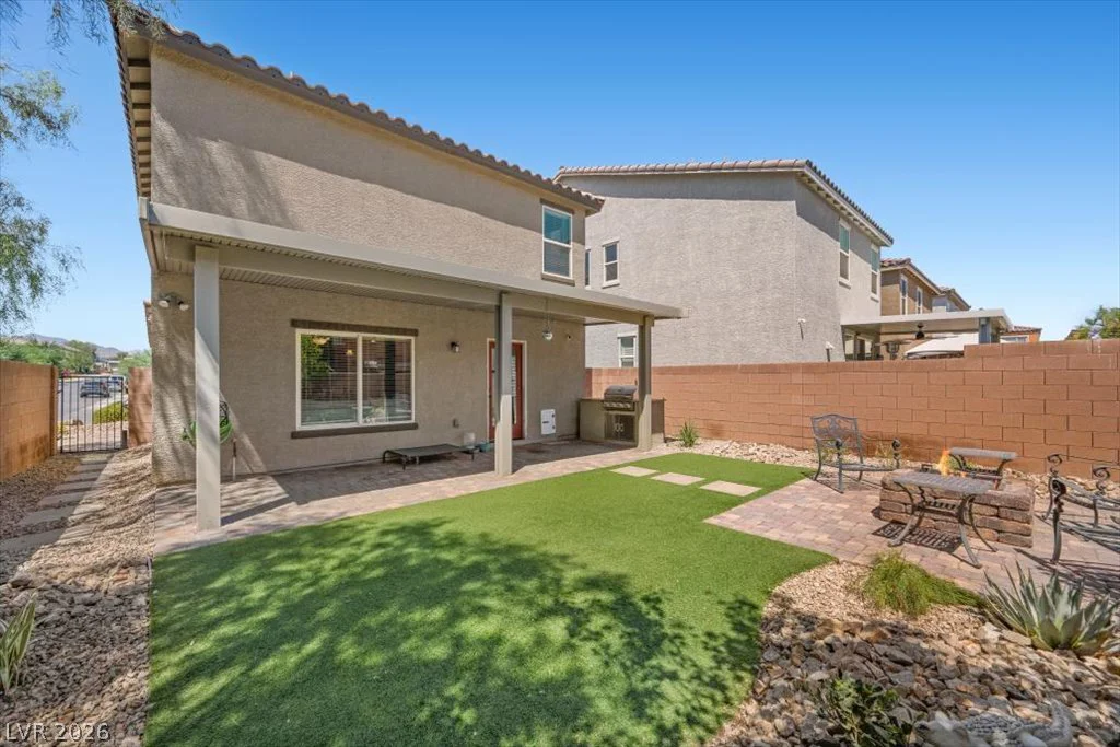 10028 Barbellino, Las Vegas, NV 89178