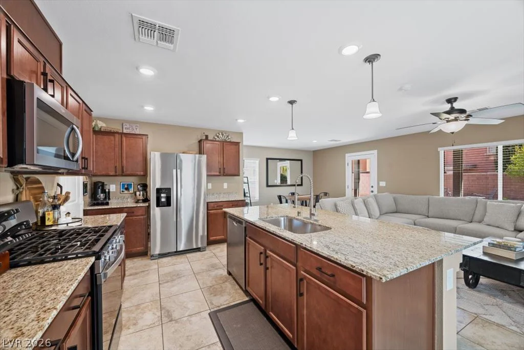 10028 Barbellino, Las Vegas, NV 89178