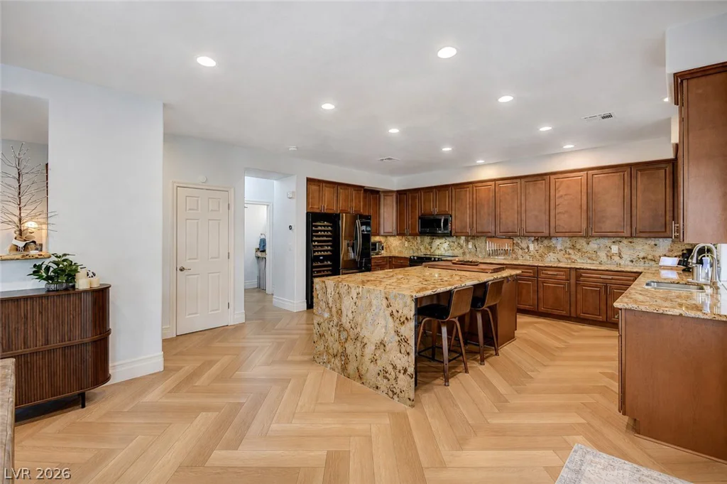 10612 Royal Willow, Las Vegas, NV 89144