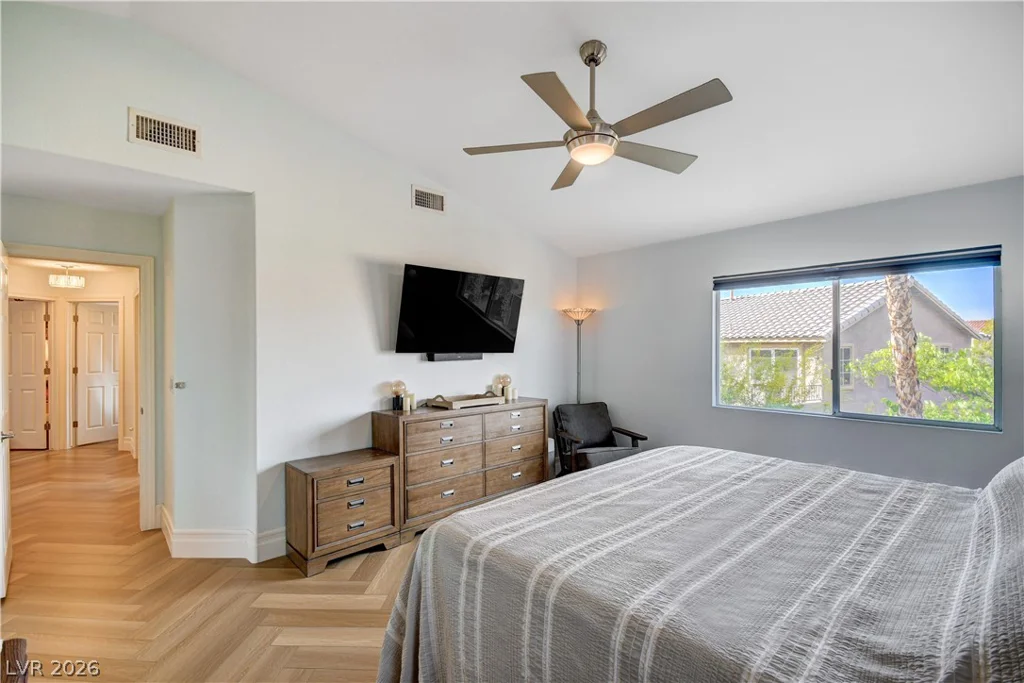 10612 Royal Willow, Las Vegas, NV 89144