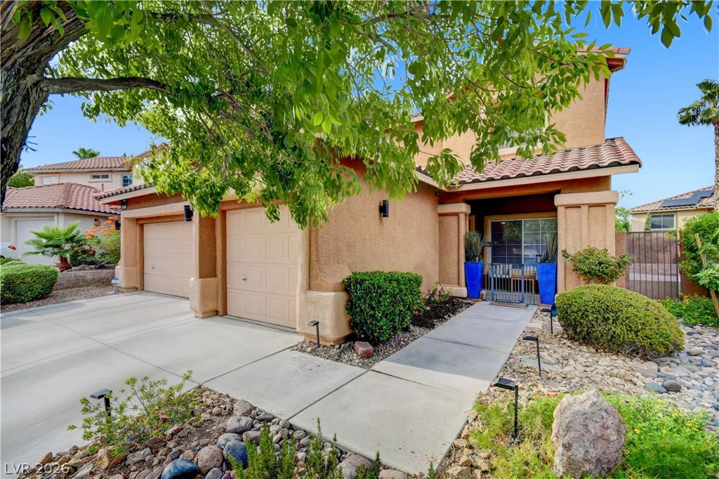 10612 Royal Willow, Las Vegas, NV 89144