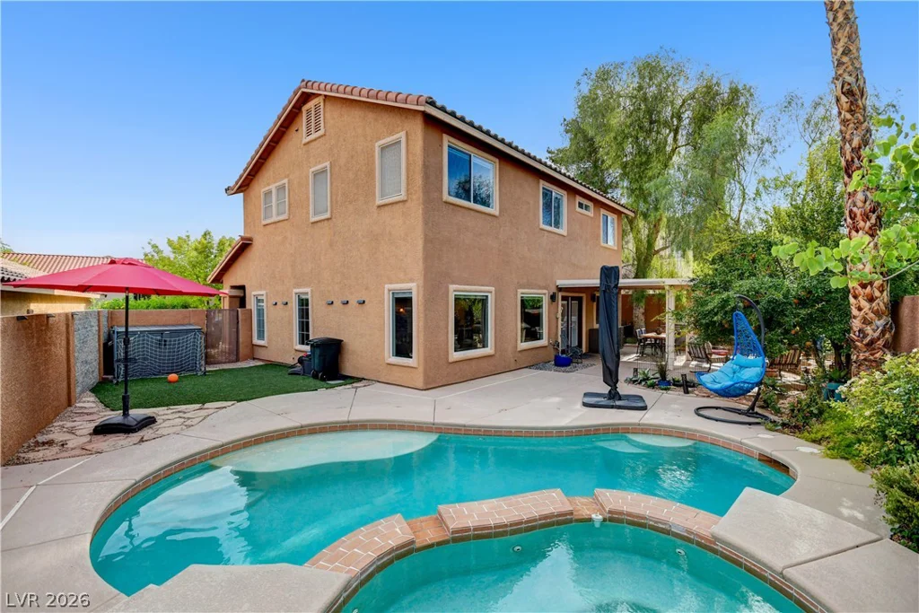 10612 Royal Willow, Las Vegas, NV 89144