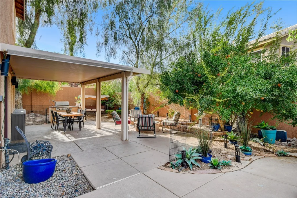 10612 Royal Willow, Las Vegas, NV 89144