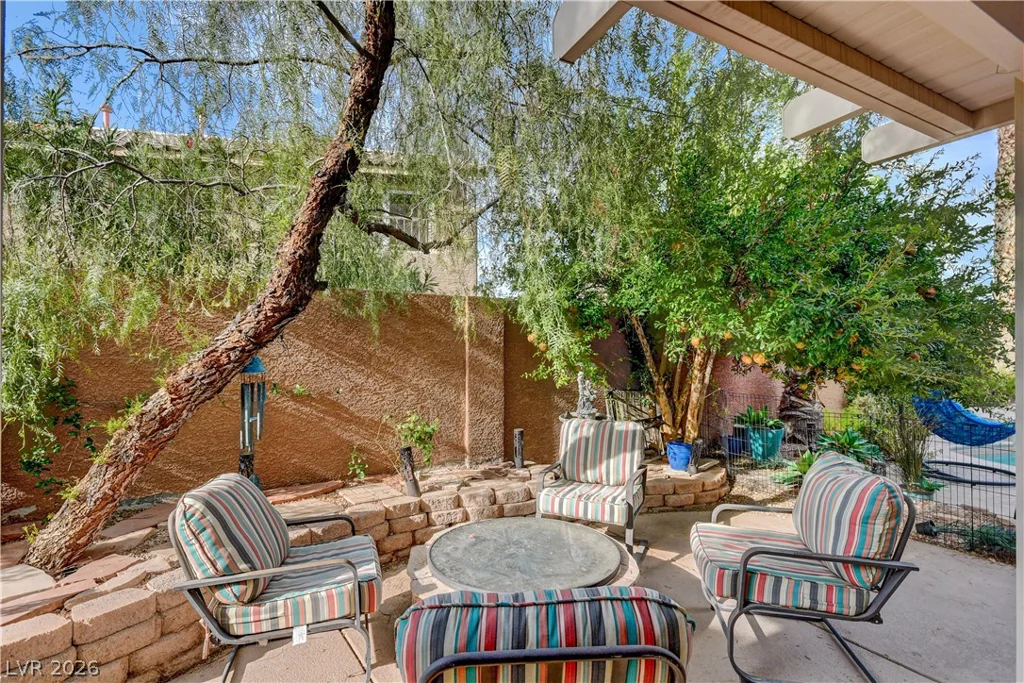 10612 Royal Willow, Las Vegas, NV 89144