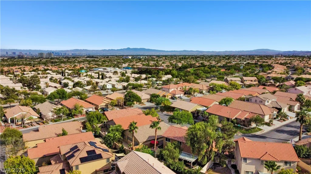 10612 Royal Willow, Las Vegas, NV 89144