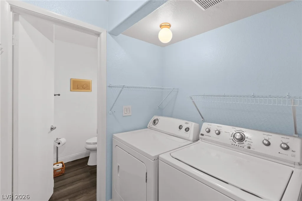 6905 Coral Rock, Las Vegas, NV 89108