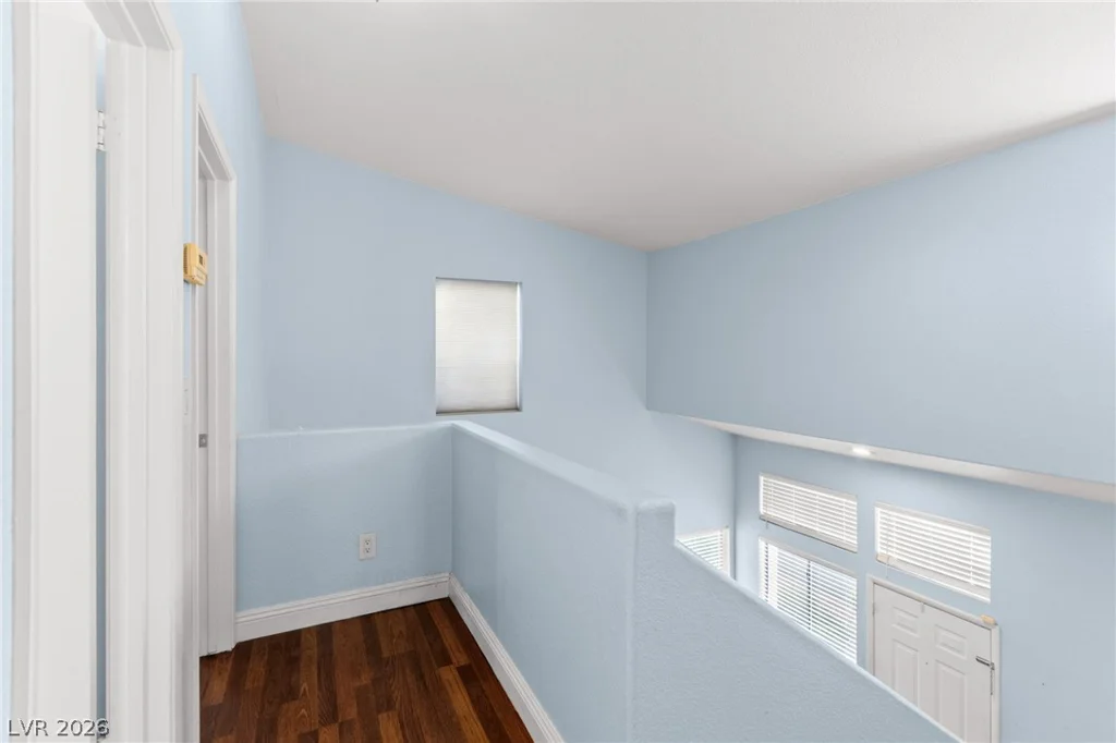 6905 Coral Rock, Las Vegas, NV 89108