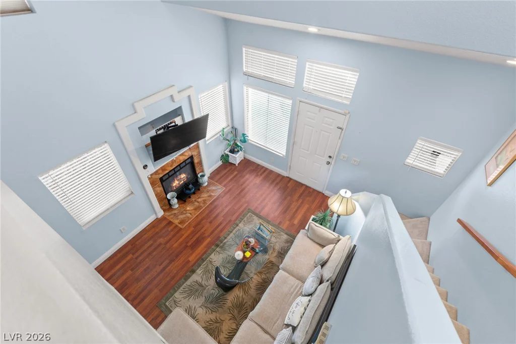 6905 Coral Rock, Las Vegas, NV 89108