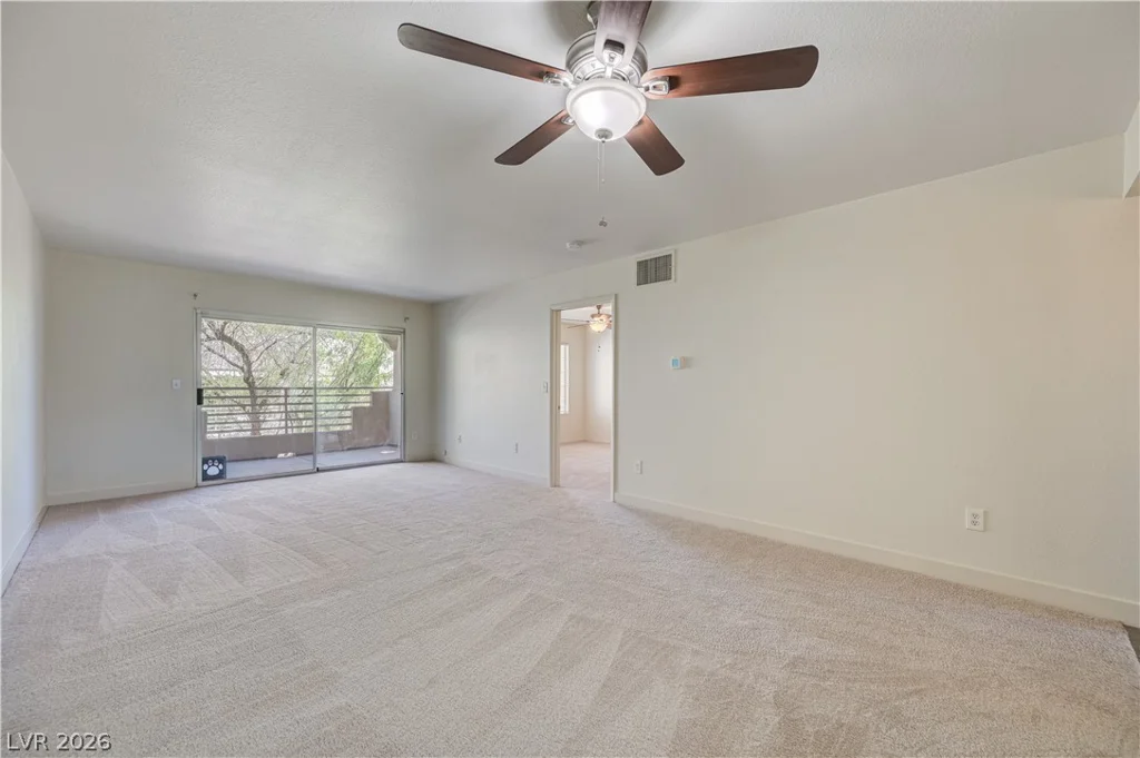 1908 Desert Falls, Las Vegas, NV 89128