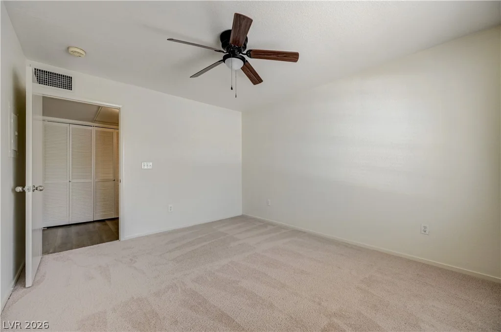 1908 Desert Falls, Las Vegas, NV 89128