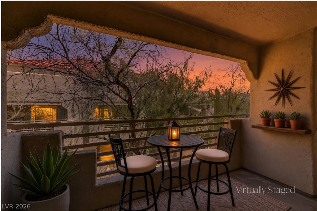 1908 Desert Falls, Las Vegas, NV 89128