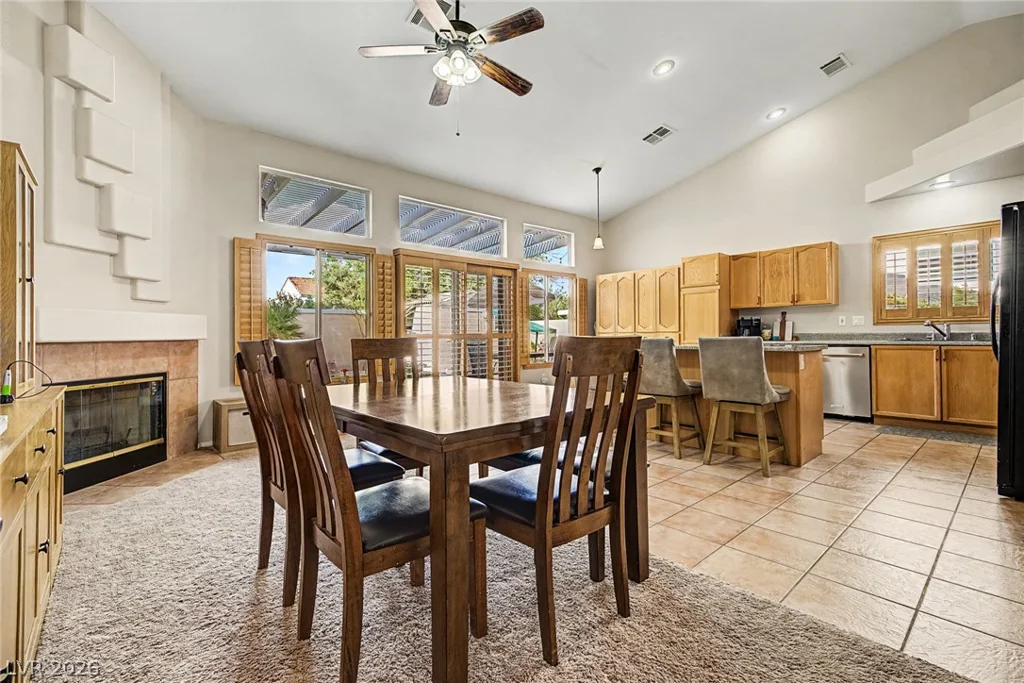 7632 Twisted Pine, Las Vegas, NV 89131