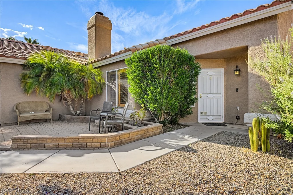 7632 Twisted Pine, Las Vegas, NV 89131