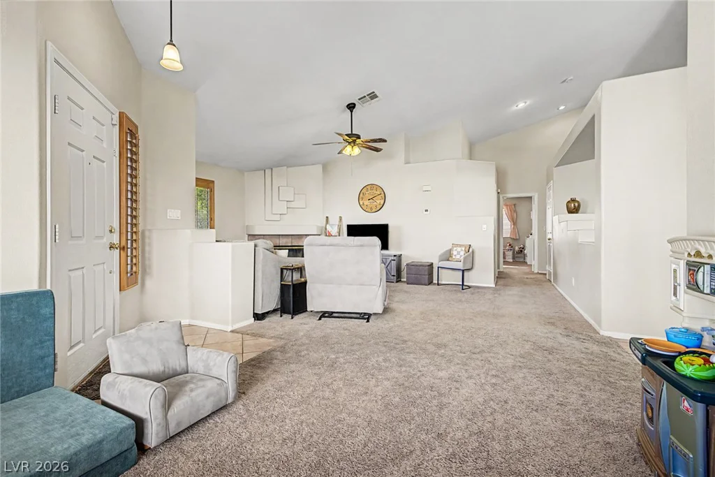 7632 Twisted Pine, Las Vegas, NV 89131