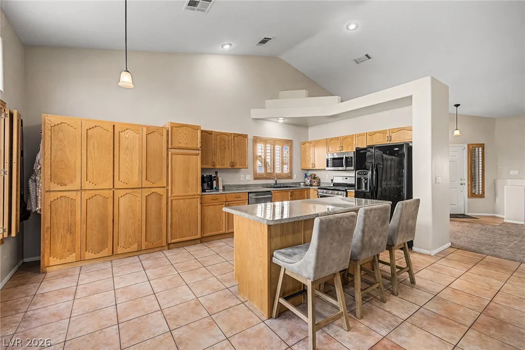 7632 Twisted Pine, Las Vegas, NV 89131