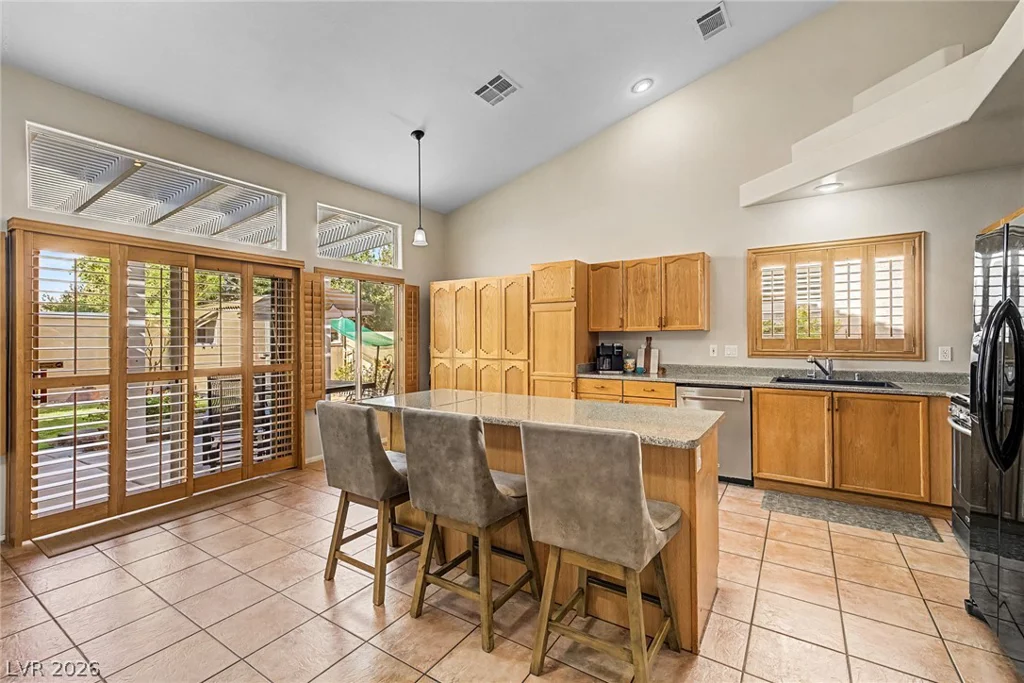 7632 Twisted Pine, Las Vegas, NV 89131