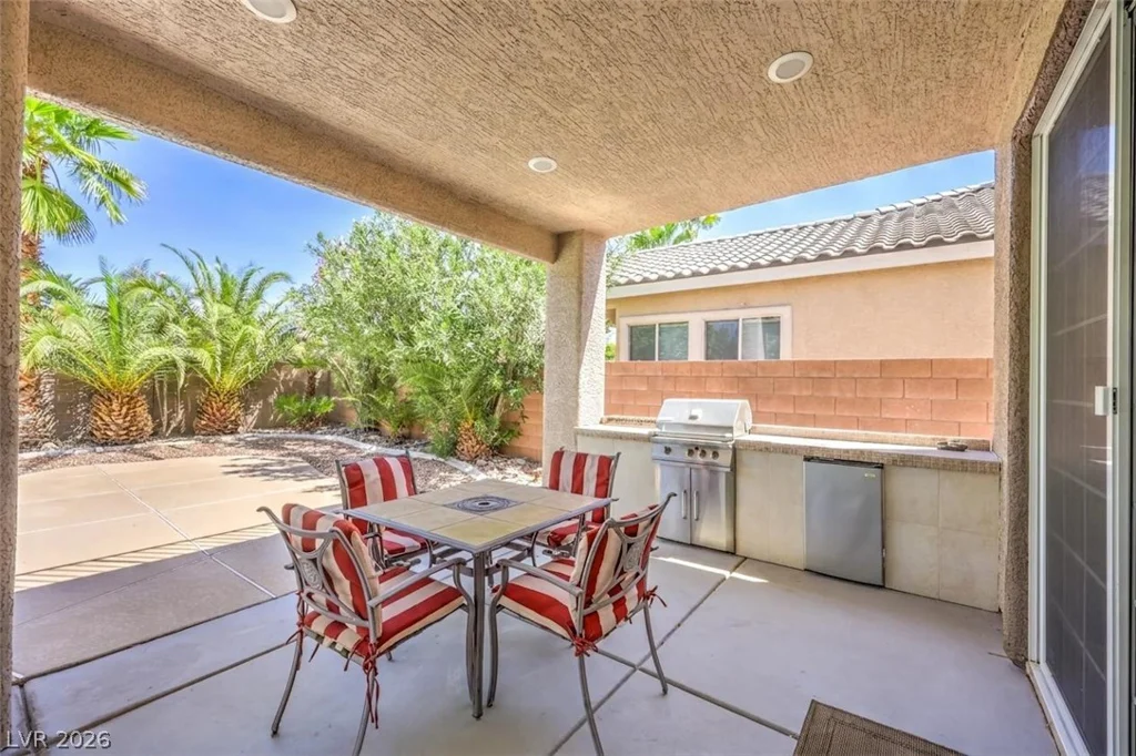 10260 Rarity, Las Vegas, NV 89135