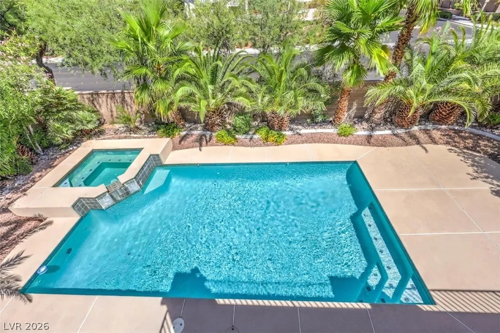 10260 Rarity, Las Vegas, NV 89135