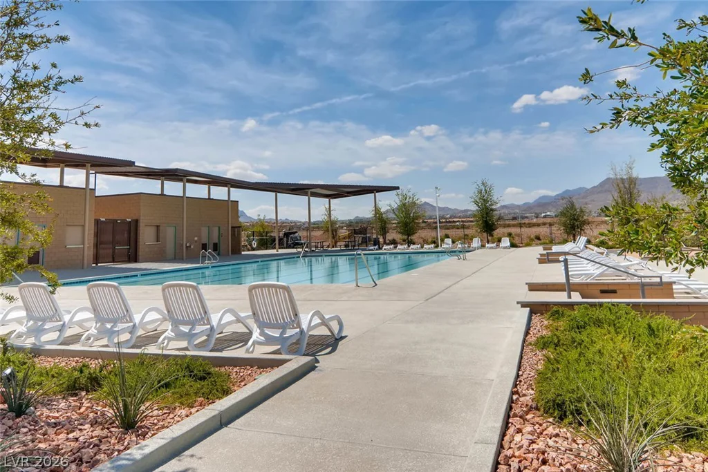 1144 Scarlet Sparrow, Henderson, NV 89011
