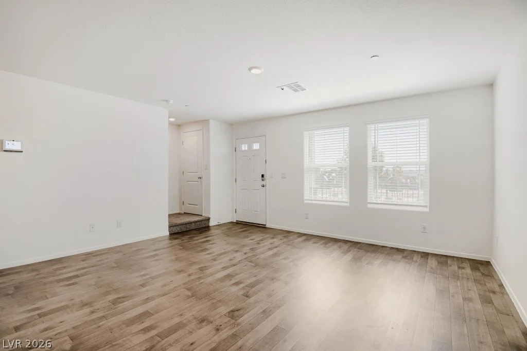 1144 Scarlet Sparrow, Henderson, NV 89011