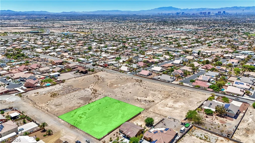 255 Vista Valley, Las Vegas, NV 89110