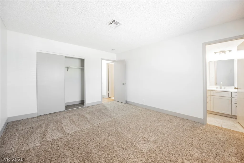 2705 Valparaiso, Las Vegas, NV 89108