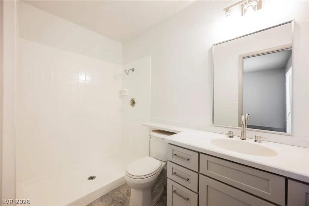 2705 Valparaiso, Las Vegas, NV 89108